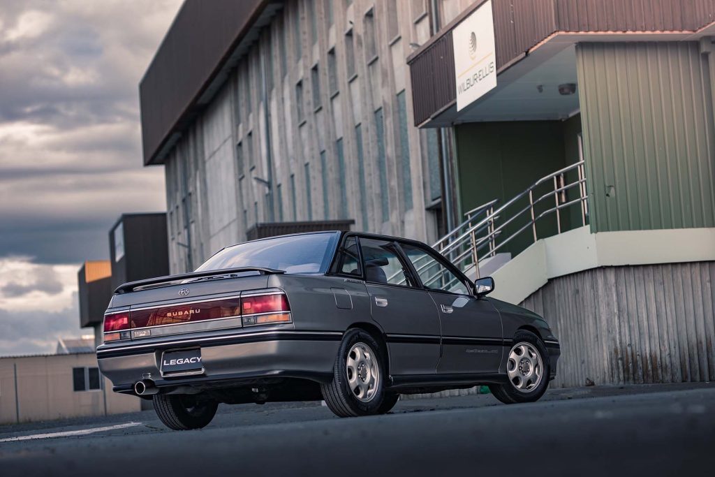 Subaru Legacy RS low rear static