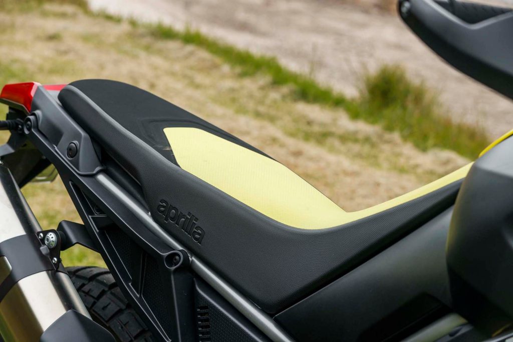 Aprilia Tuareg 660 seat