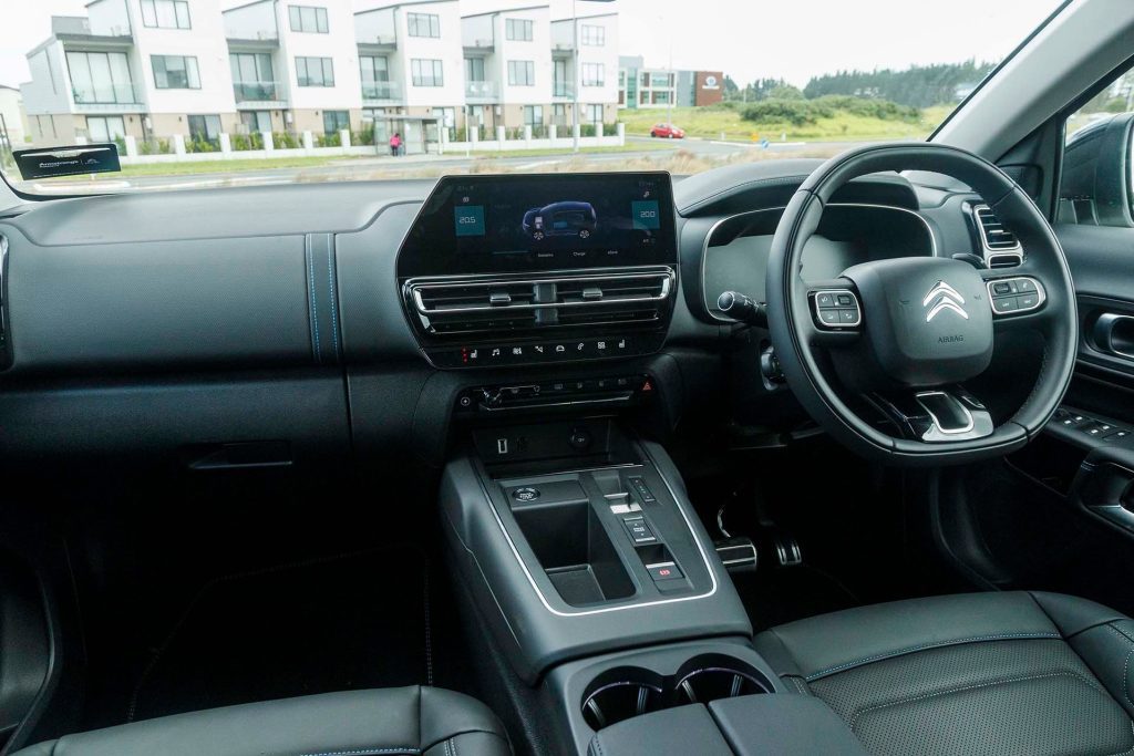 Citroen C5 Shine Hybrid interior