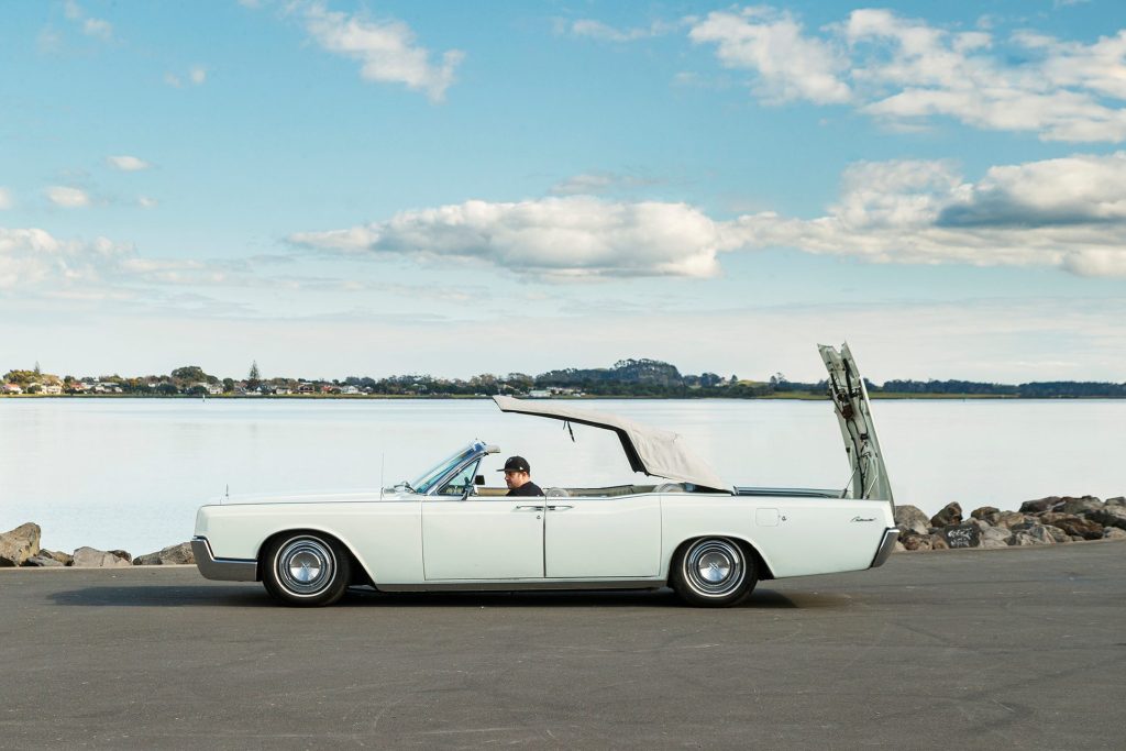 1967 Lincoln Continental Convertible roof in operation