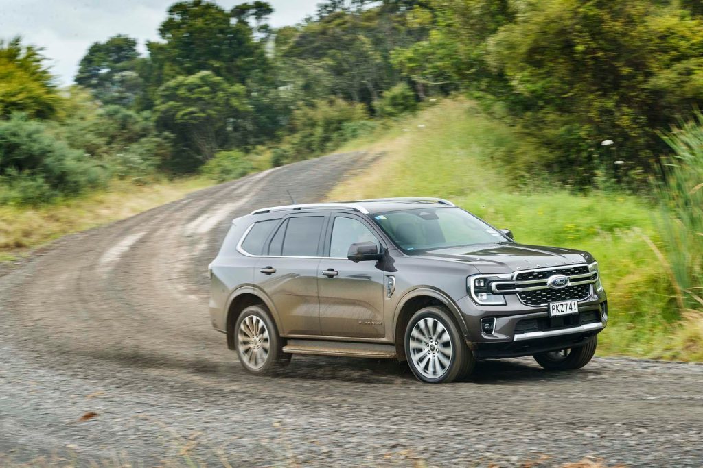 Ford Everest Platinum kicking up dirt