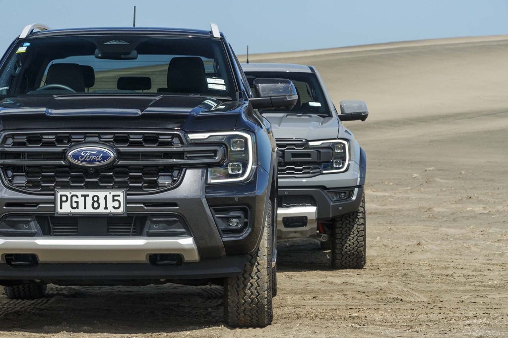 Ford Ranger Raptor vs Ford Ranger Wildtrak front ends