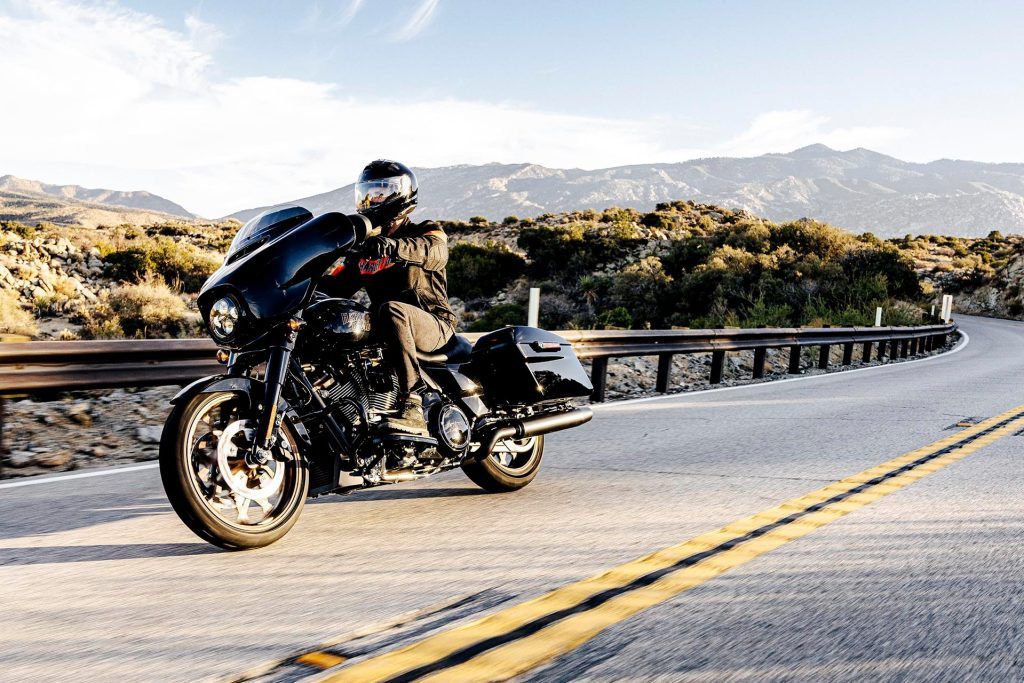 Harley-Davidson Street Glide STÂ
