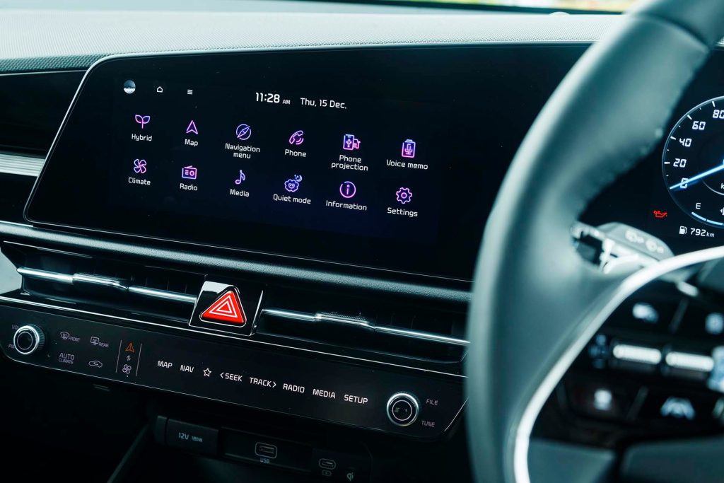 Kia Niro Hybrid GT-Line screen