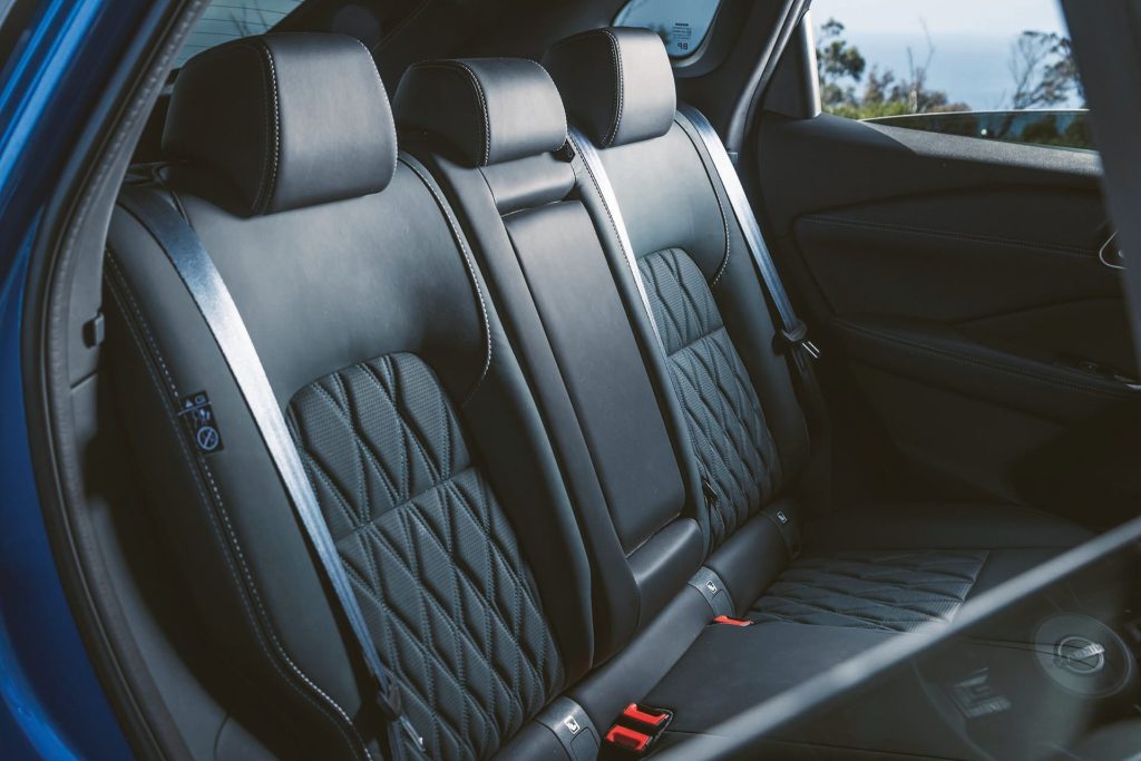 Nissan Qashqai rear seat