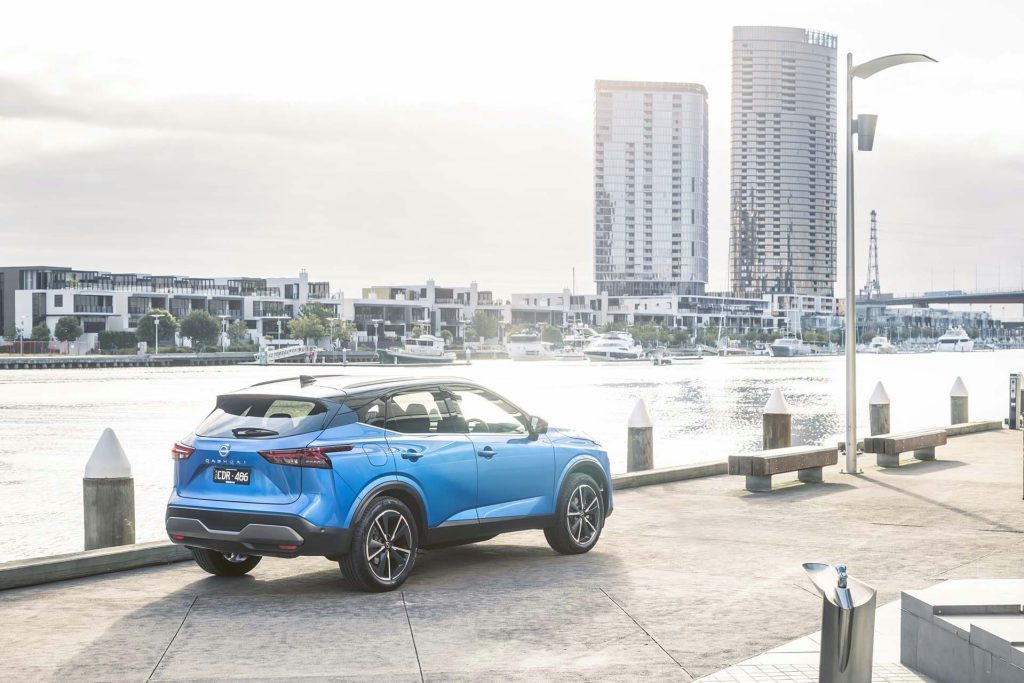 Nissan Qashqai on wharf