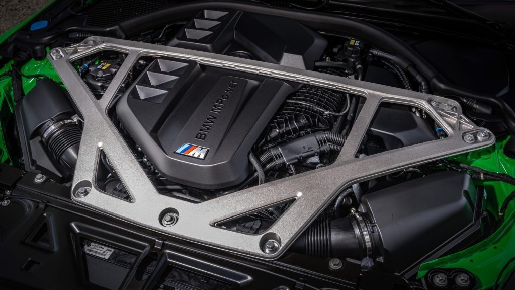 BMW M3 CS engine