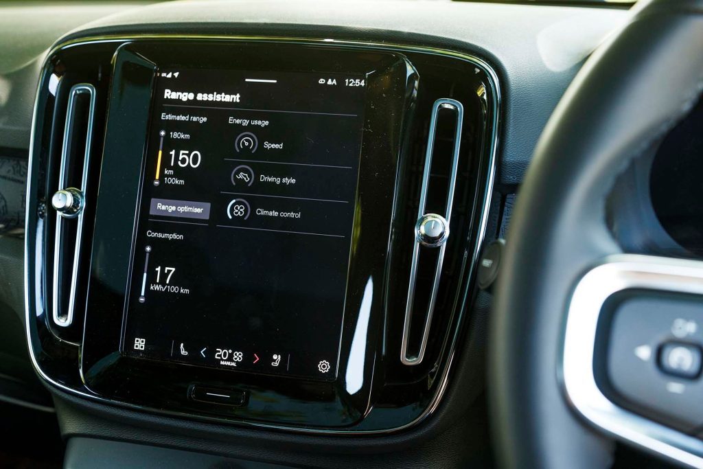 Volvo C40 Recharge P6 screen