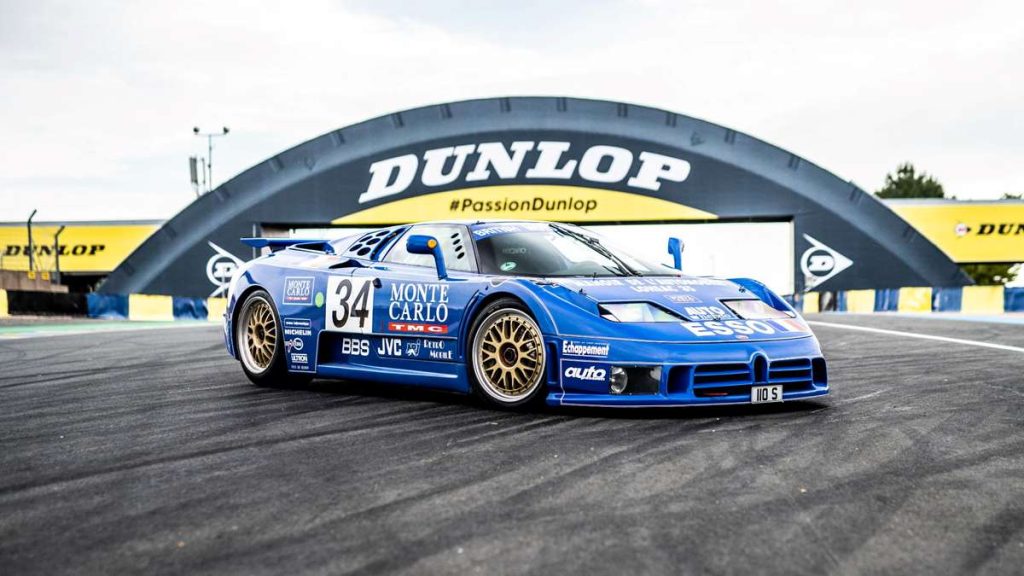 Bugatti EB110 LM front three quarter view