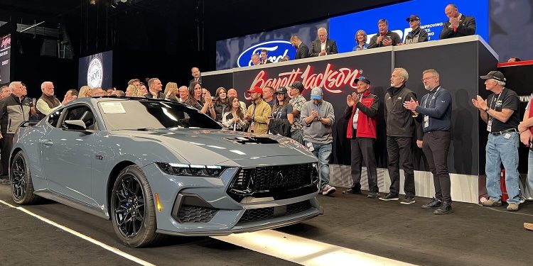 2024 Ford Mustang at auction