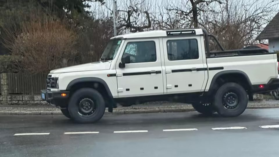 Ineos Grenadier dual-cab ute testing