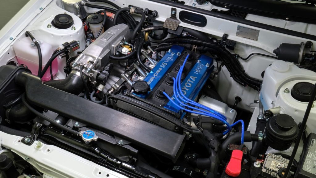 Toyota Corolla AE86 Trueno H2 Concept hydrogen engine