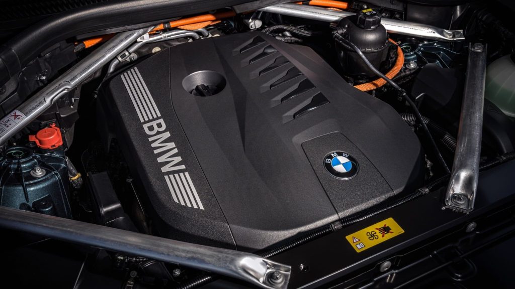2024 BMW X5 engine
