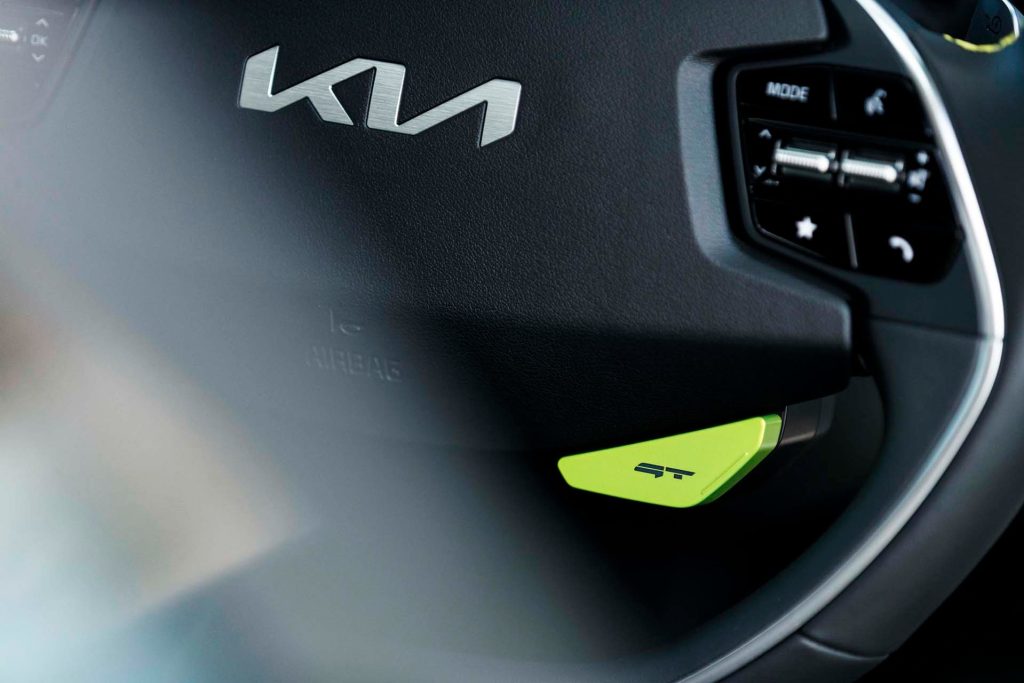 Kia EV6 GT button