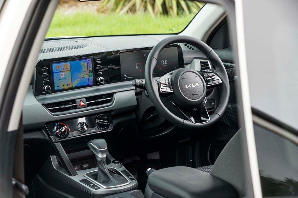 Kia Seltos LX interior