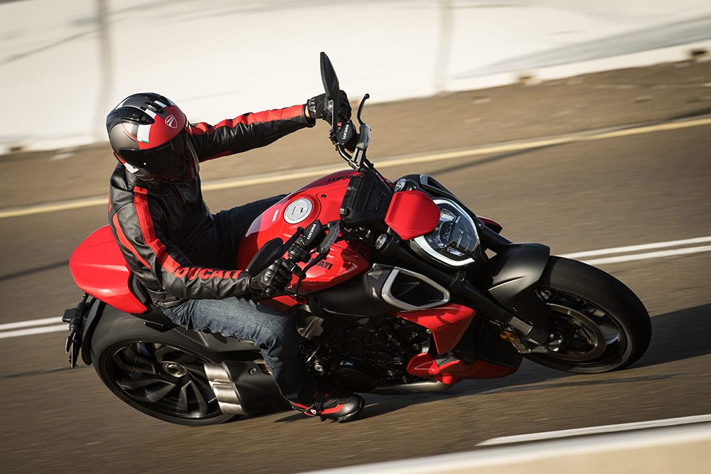 Ducati Diavel cornering action