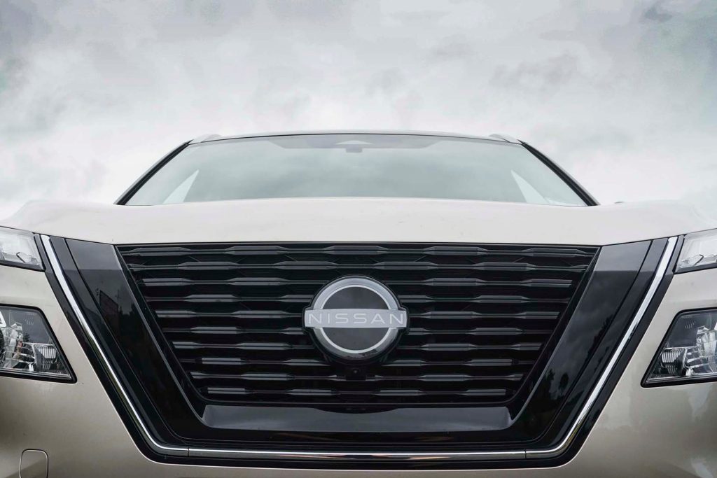 Nissan X-Trail e-Power Ti-L grille