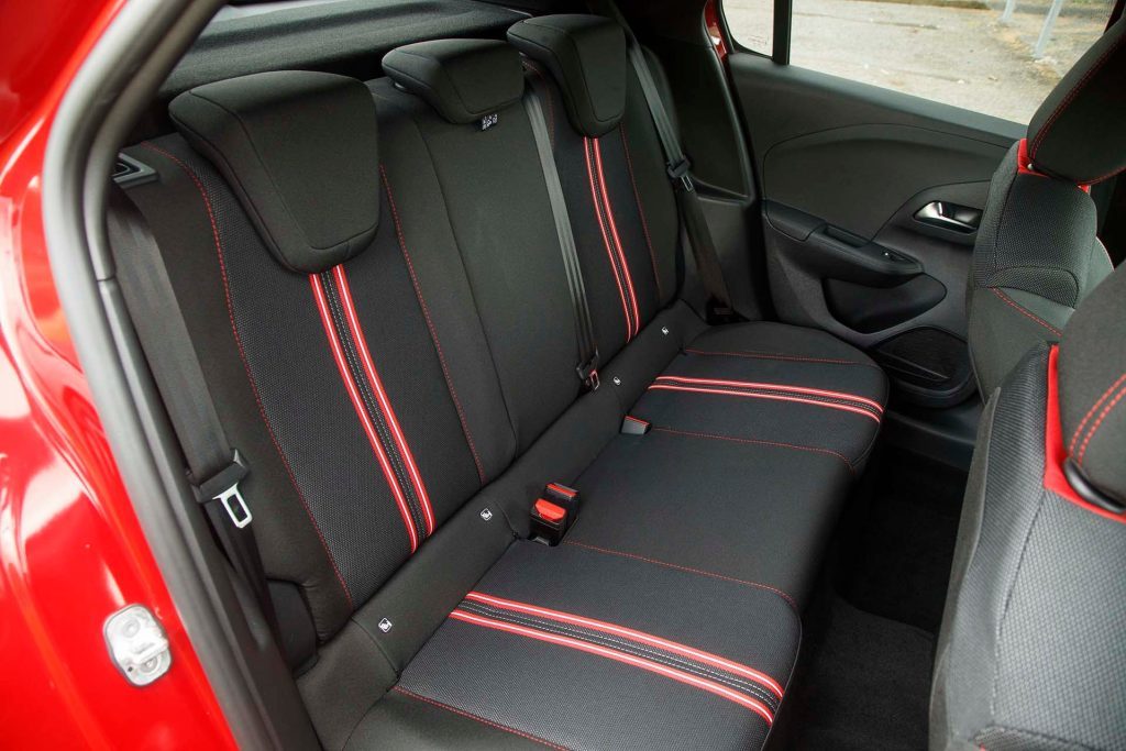 Opel Corsa SRi back seat