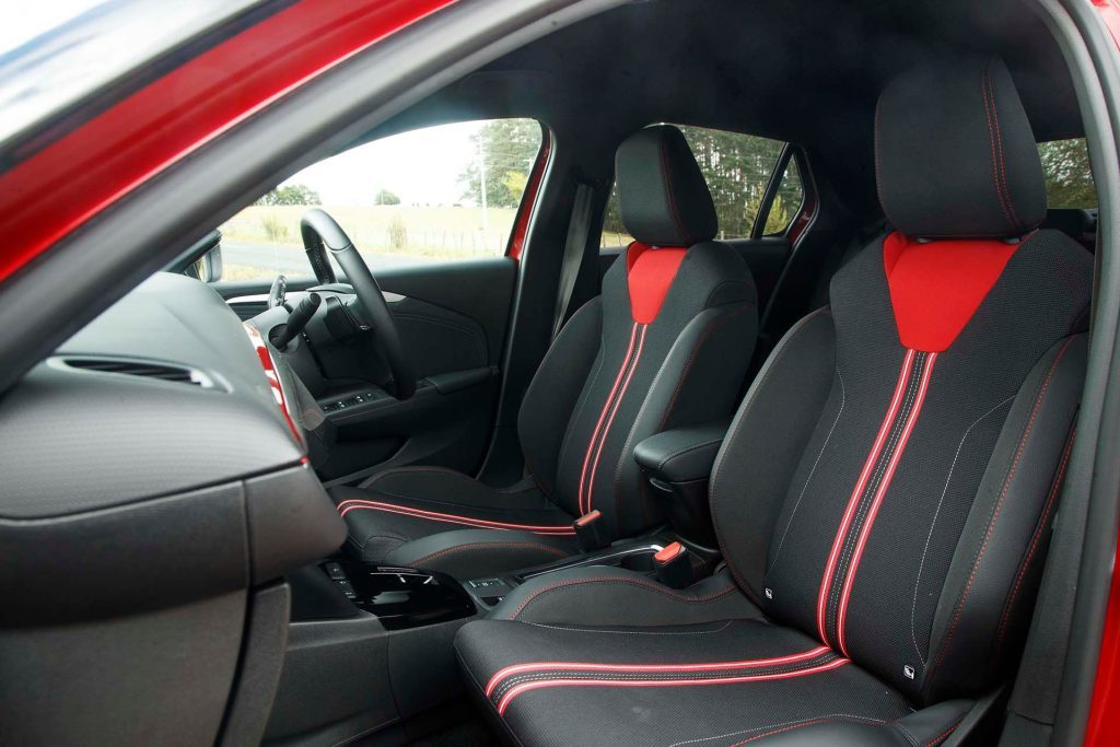 Opel Corsa SRi front seats