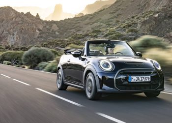 Mini Electric Convertible front view driving