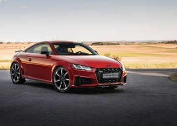 Audi TT Final Edition front three quarter view