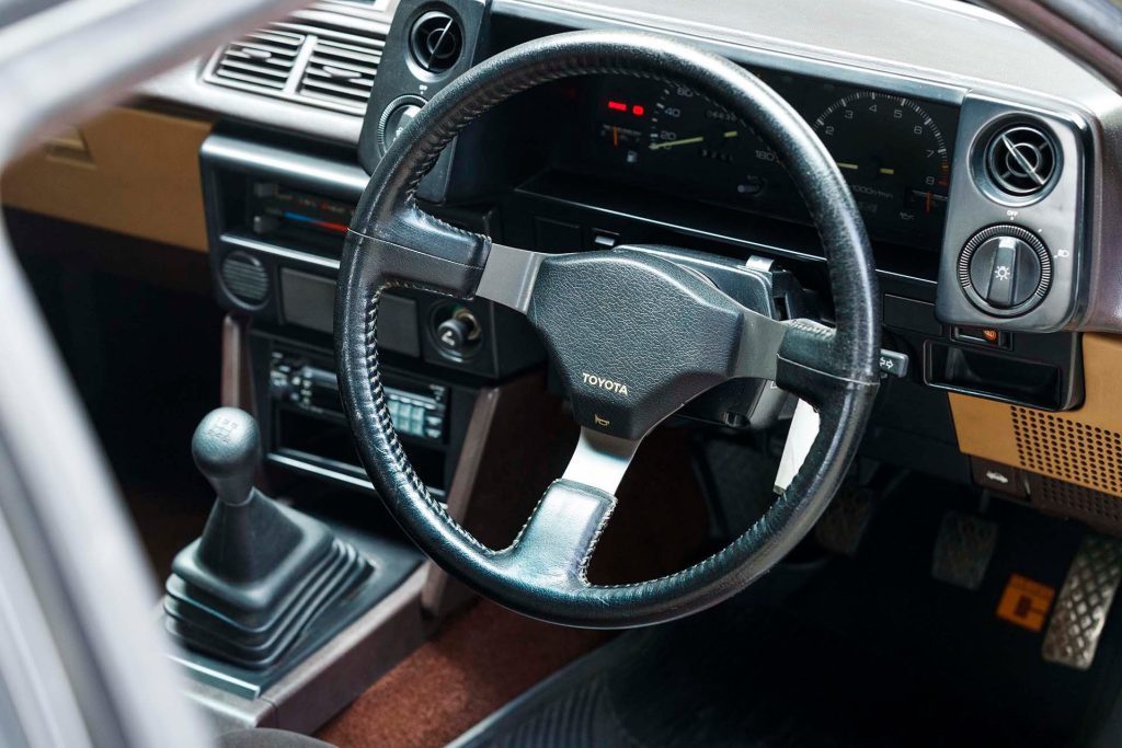 Toyota Corolla Levin GT steering wheel