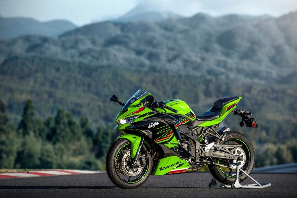Kawasaki Ninja ZX-4R with mountains in background
