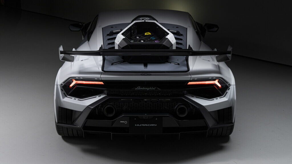 Lamborghini Huracan STO Time Chaser_111100 rear view