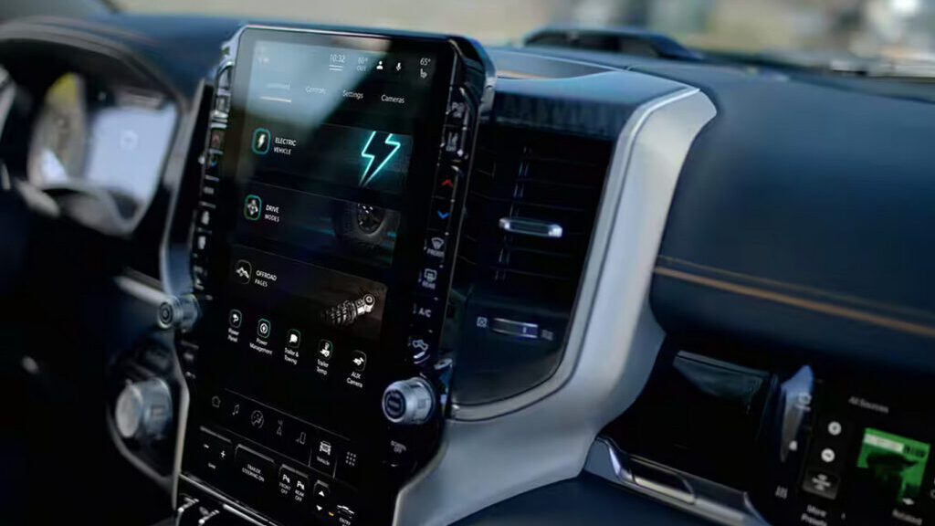RAM 1500 REV interior
