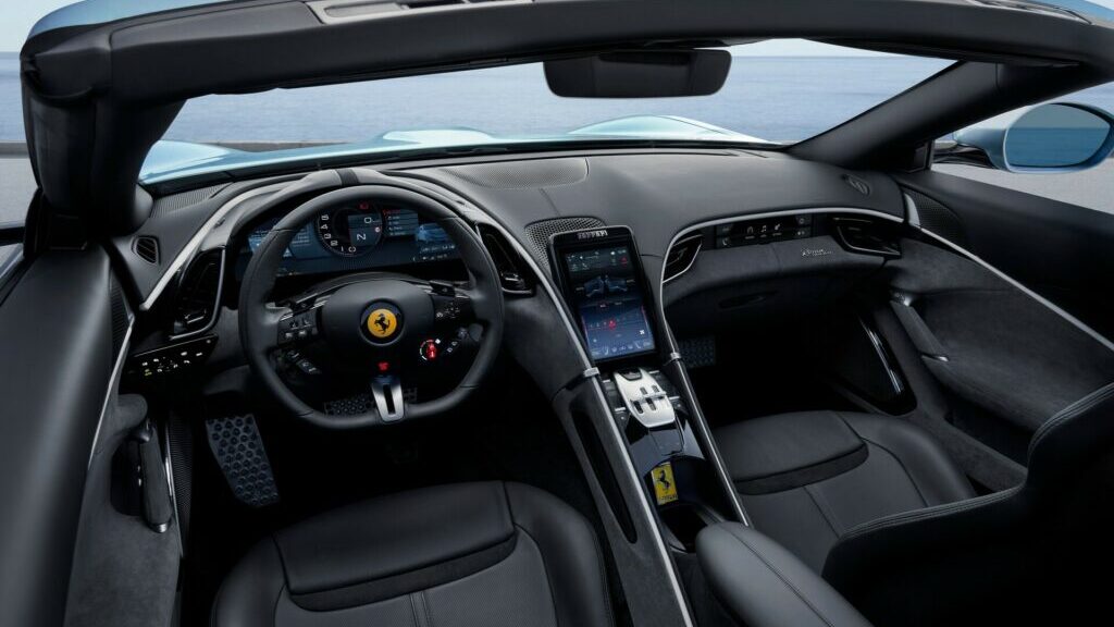 Ferrari Roma Spider interior