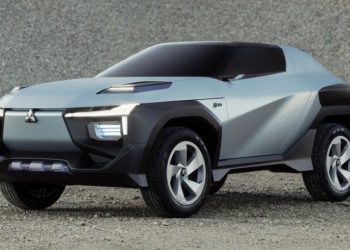 Mitsubishi Moonstone concept front three quarter view