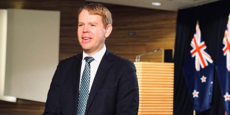 Chris Hipkins speaking at Parliament