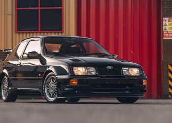 Ford Sierra Cosworth RS500 front three quarter view