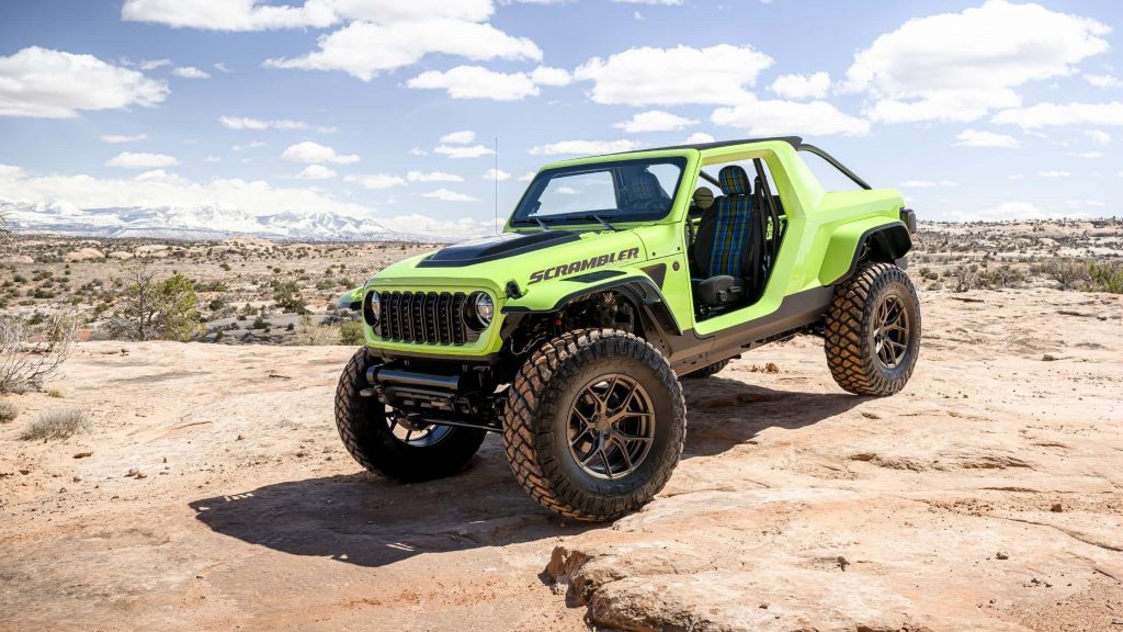 Jeep Scrambler 392 concept front three quarter view