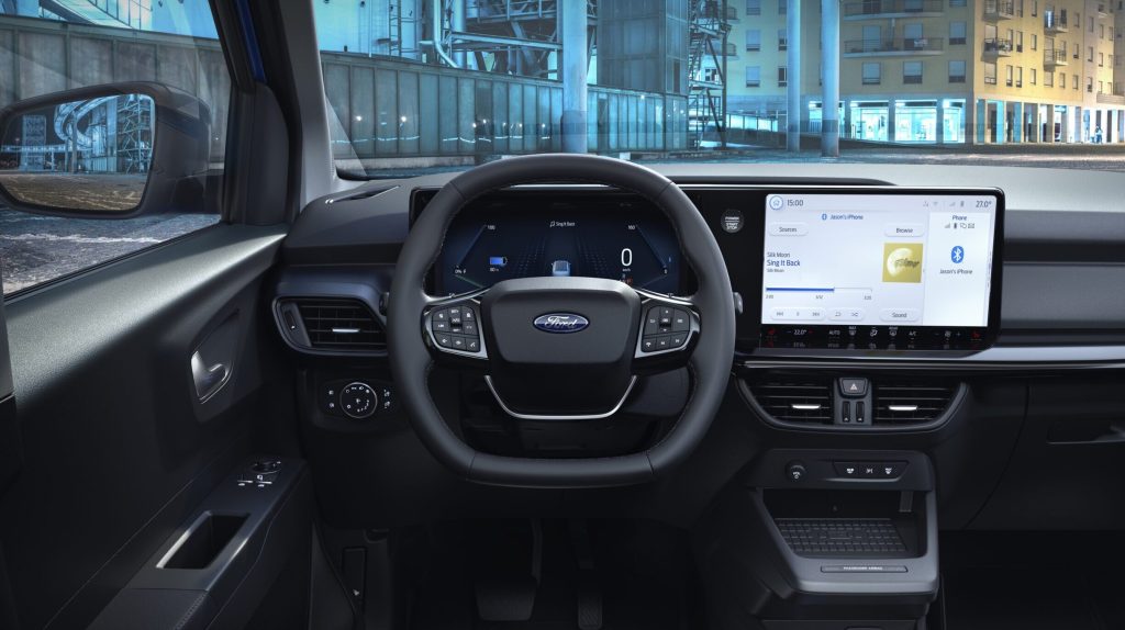 Ford E-Transit Courier interior