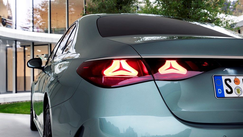 Mercedes-Benz E-Class taillight detail