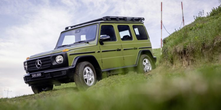 Retro Mercedes-Benz G-Wagon 500,000th anniversary front three quarter view