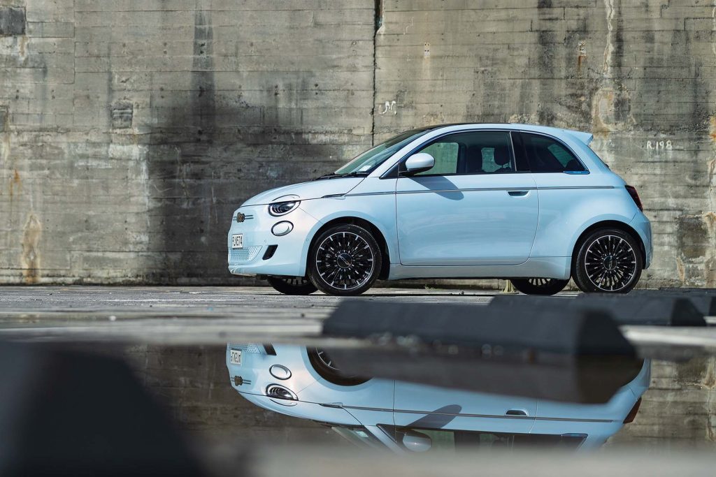 The new Fiat 500e Icon