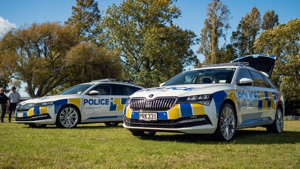 New Zealand Police Skoda Superb Dog Units front view