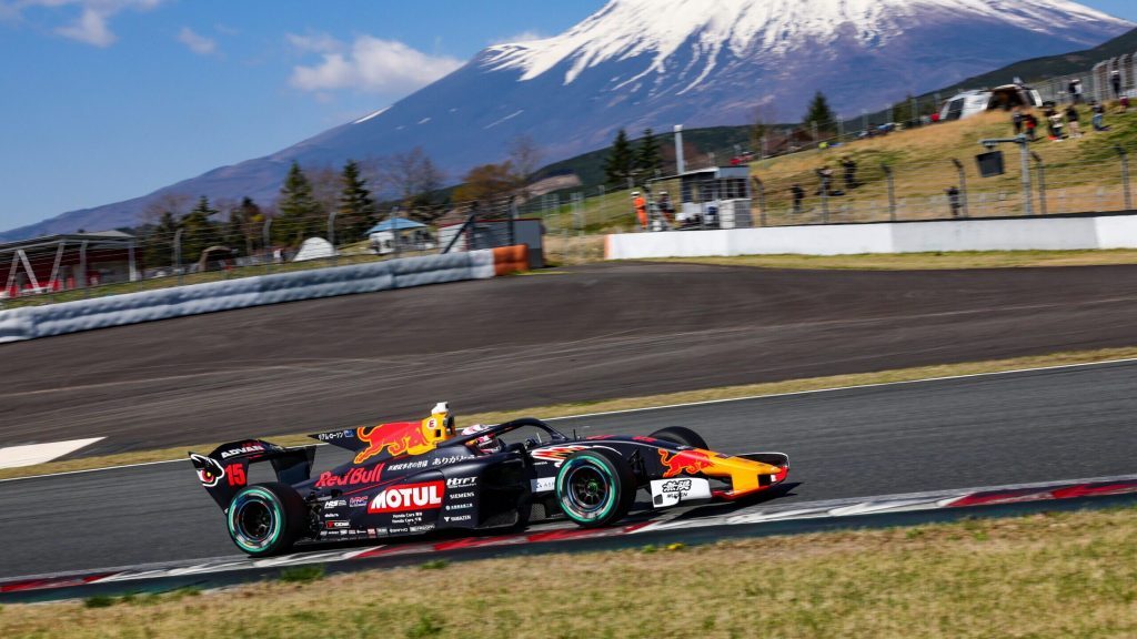 Liam Lawson racing Super Formula car at Fuji Speedway 2023