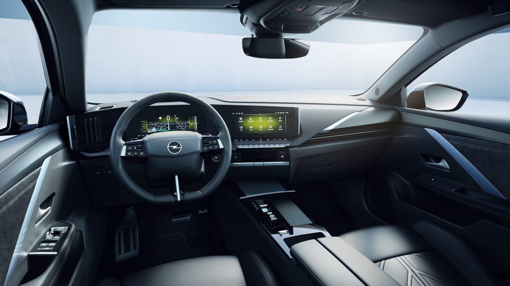 Opel Astra GSe PHEV interior