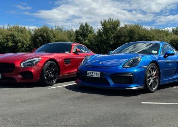 Motorshare Mercedes AMG GT and Porsche GT4