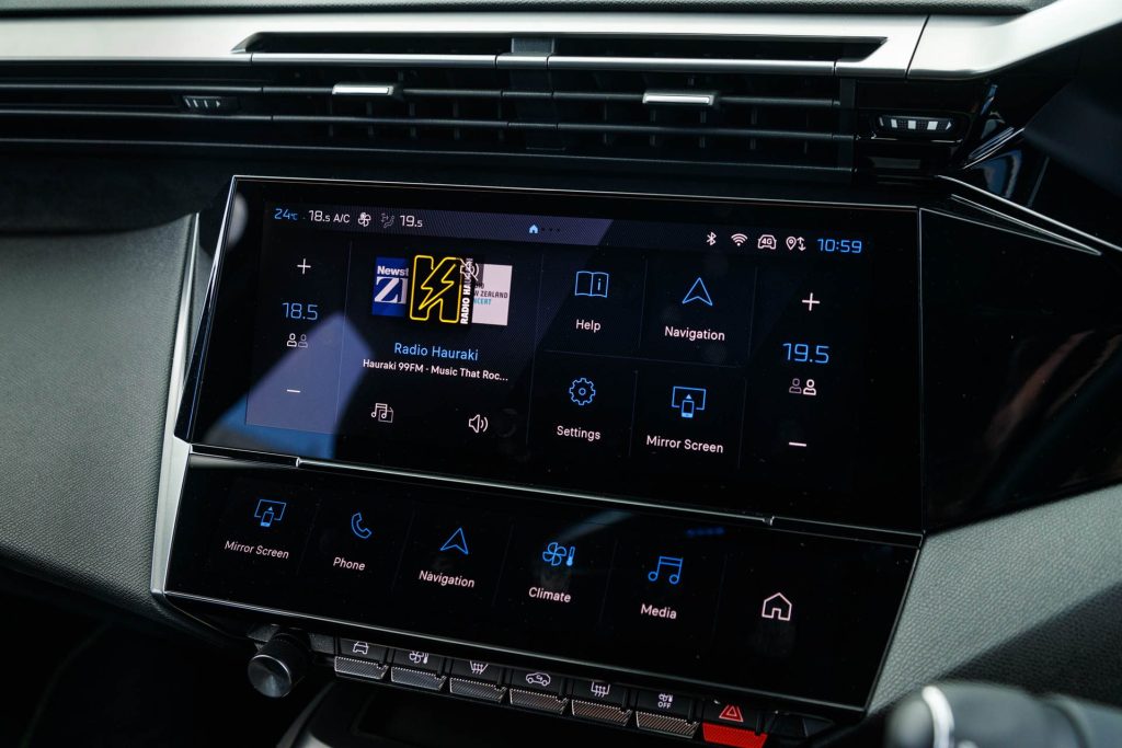 Close up of the 308 GT PHEV's infotainment screen