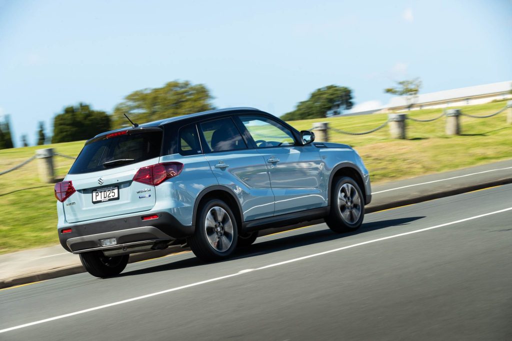 Rear flyby shot of the Suzuki Vitara Hybrid