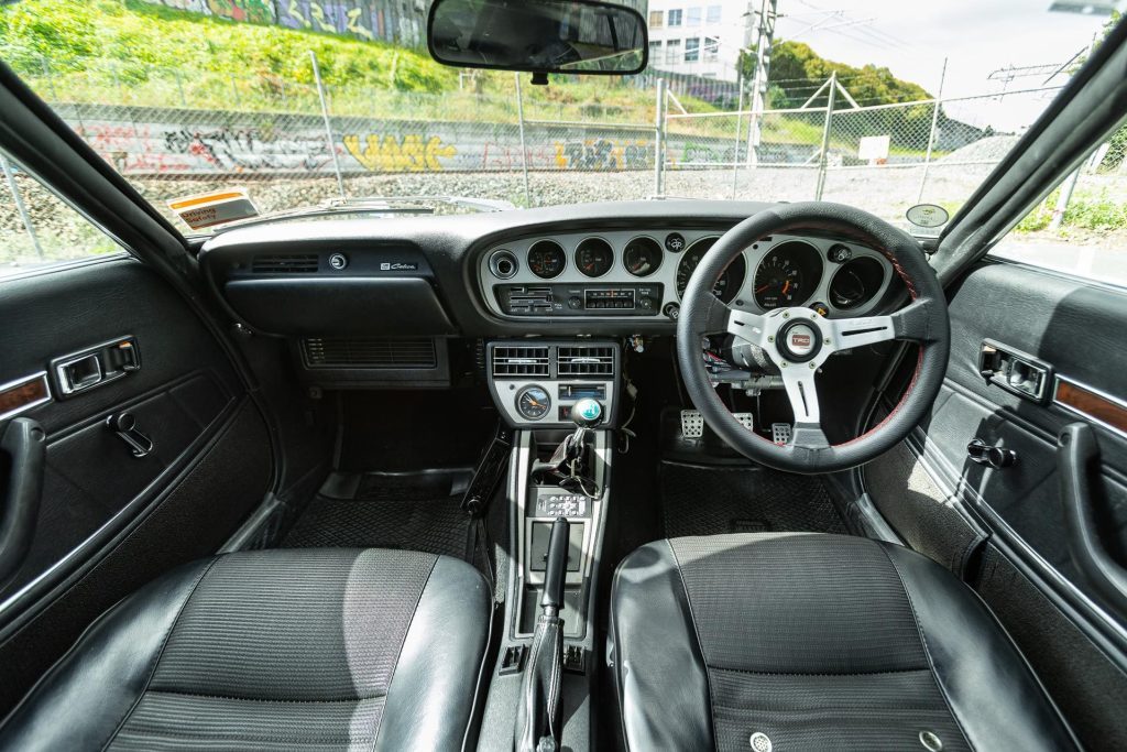 Toyota Celica GTV TA22 interior