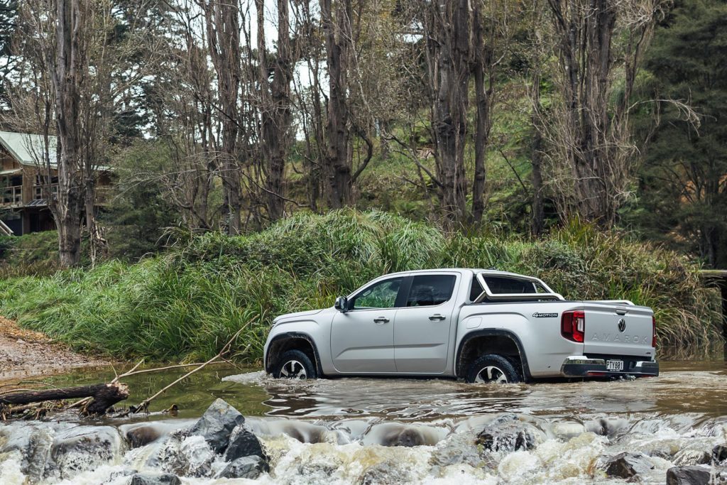 VW Amarok crosses a river