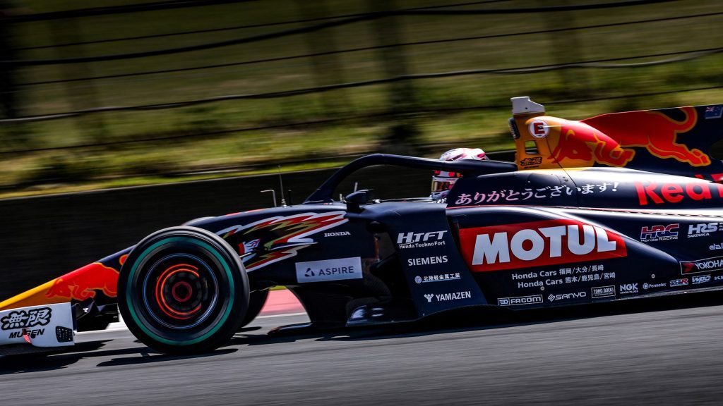 Liam Lawson racing Super Formula car at Autopolis