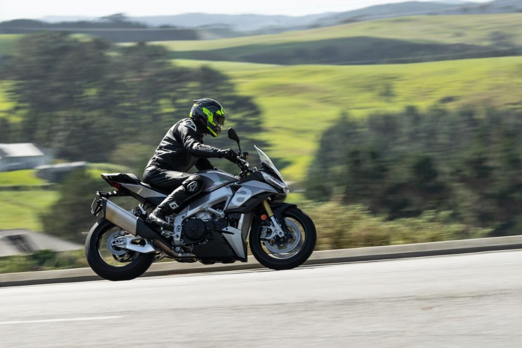 Aprilia Tuono V4 1100 riding past at pace