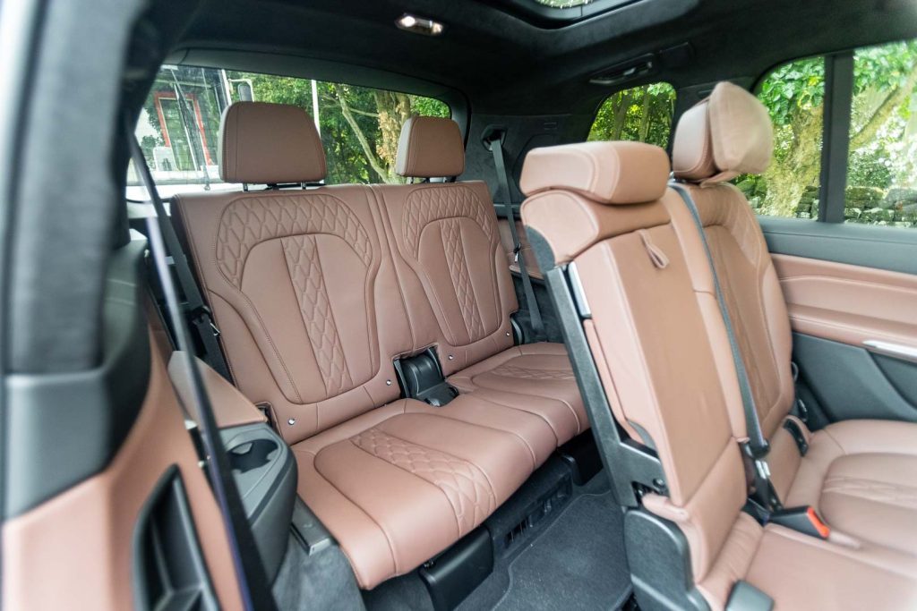 7 Seat layout of the BMW X7 xDrive40D