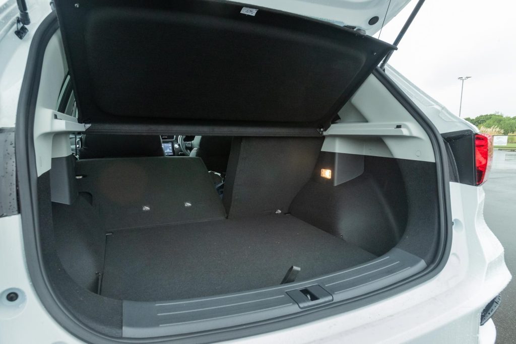 MG ZS EV Long Range boot space